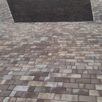 Укладка брусчатки на территории парка - Благострой - укладка брусчатки. Бетонные топпинговые полы. Асфальтирование.