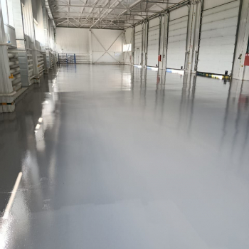 Наливные полы. Бесшовная эстетика и высочайшая прочность. - Благострой - укладка брусчатки. Бетонные топпинговые полы. Асфальтирование.